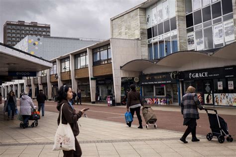 Basildon .